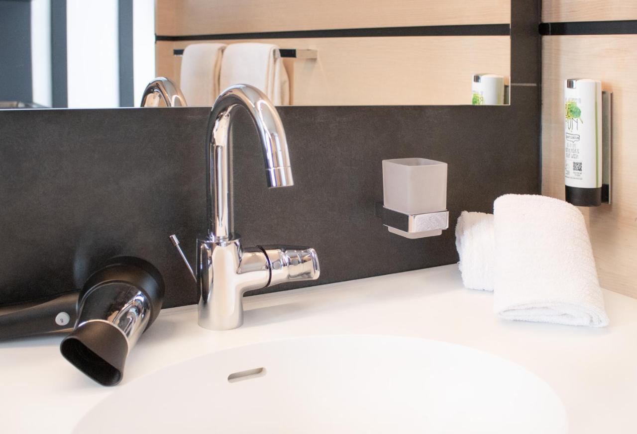 Ru Hotel By Wmm Hotels Rudolstadt Esterno foto