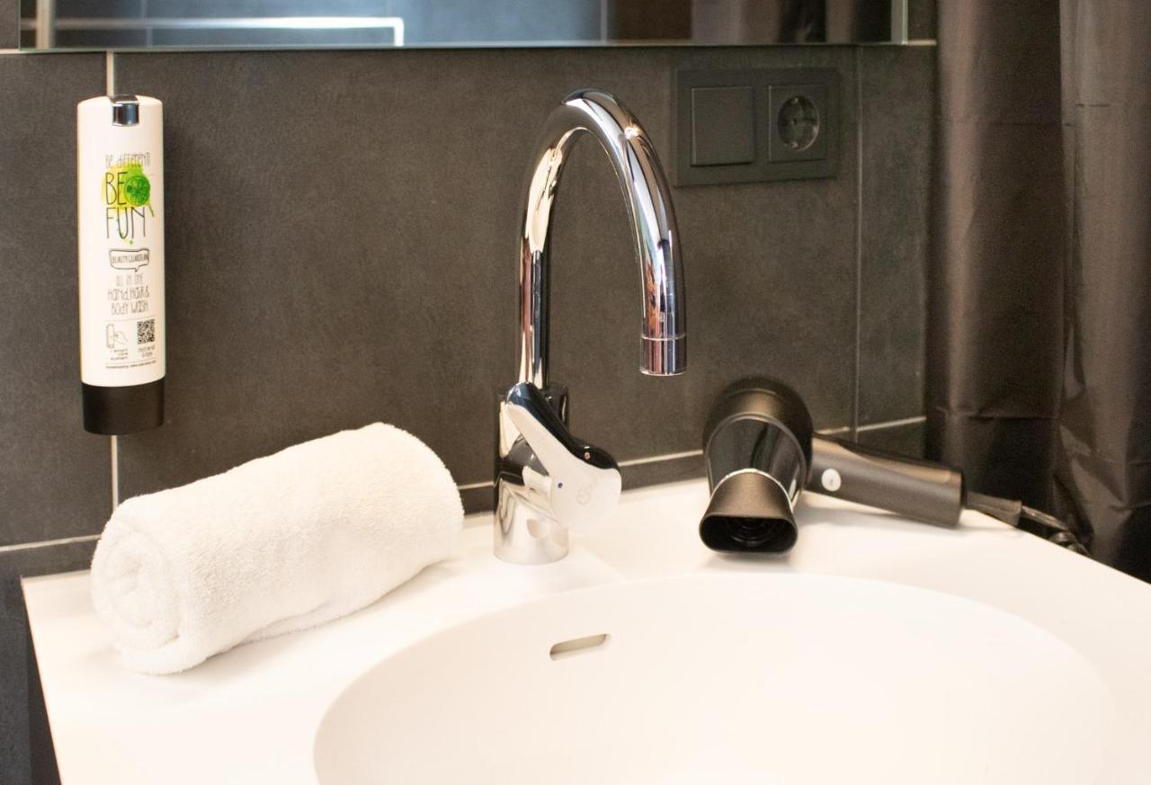 Ru Hotel By Wmm Hotels Rudolstadt Esterno foto